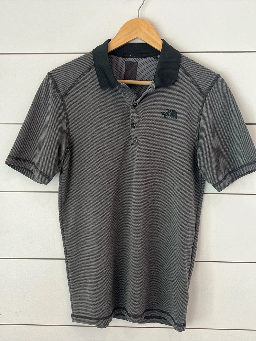 The North Face FlashDry Men's Charcoal Grey Polo with Black Collar